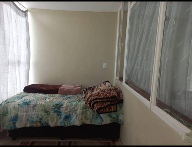 1.5 BEDROOM FLAT FOR SALE IN NORTH BEACH